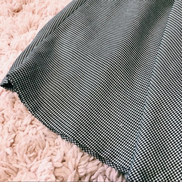 Vintage Black & White Tiny-Checkered Skirt - Picture 4 of 6